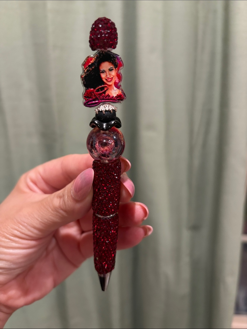 Red Decorative Glitter Ballpoint Pen with Portrait Accent